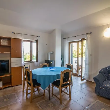 Apartman In 33607 *