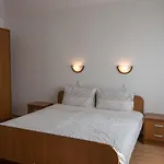 In 33607 Apartament Veli Lošinj